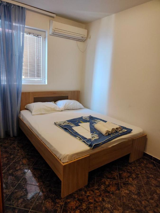 Apartments Drobni Pijesak Petrovac Εξωτερικό φωτογραφία