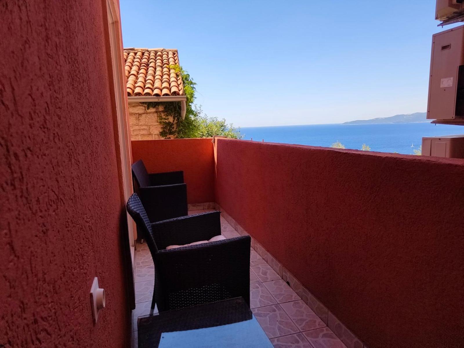 Apartments Drobni Pijesak Petrovac Δωμάτιο φωτογραφία