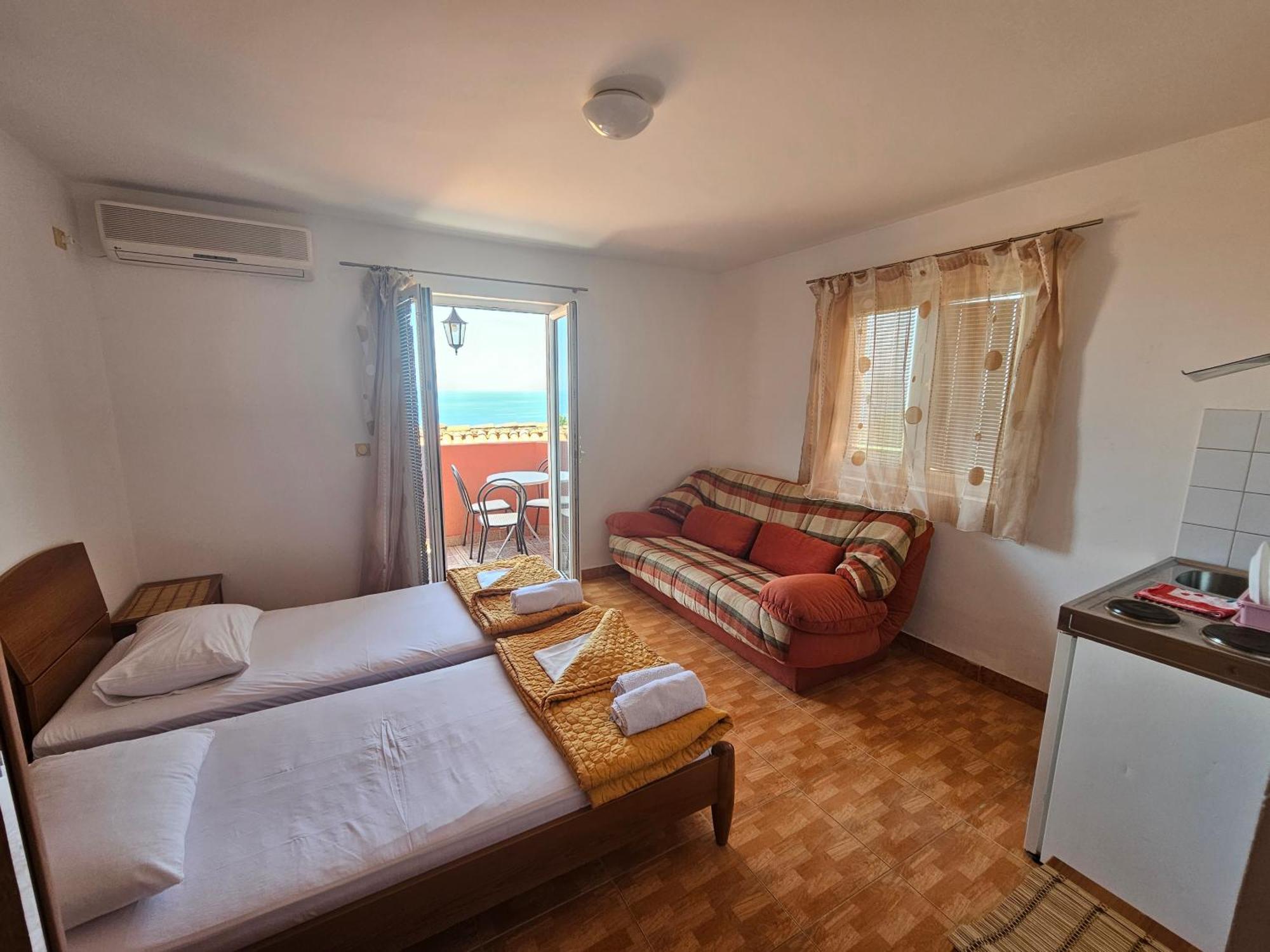 Apartments Drobni Pijesak Petrovac Δωμάτιο φωτογραφία