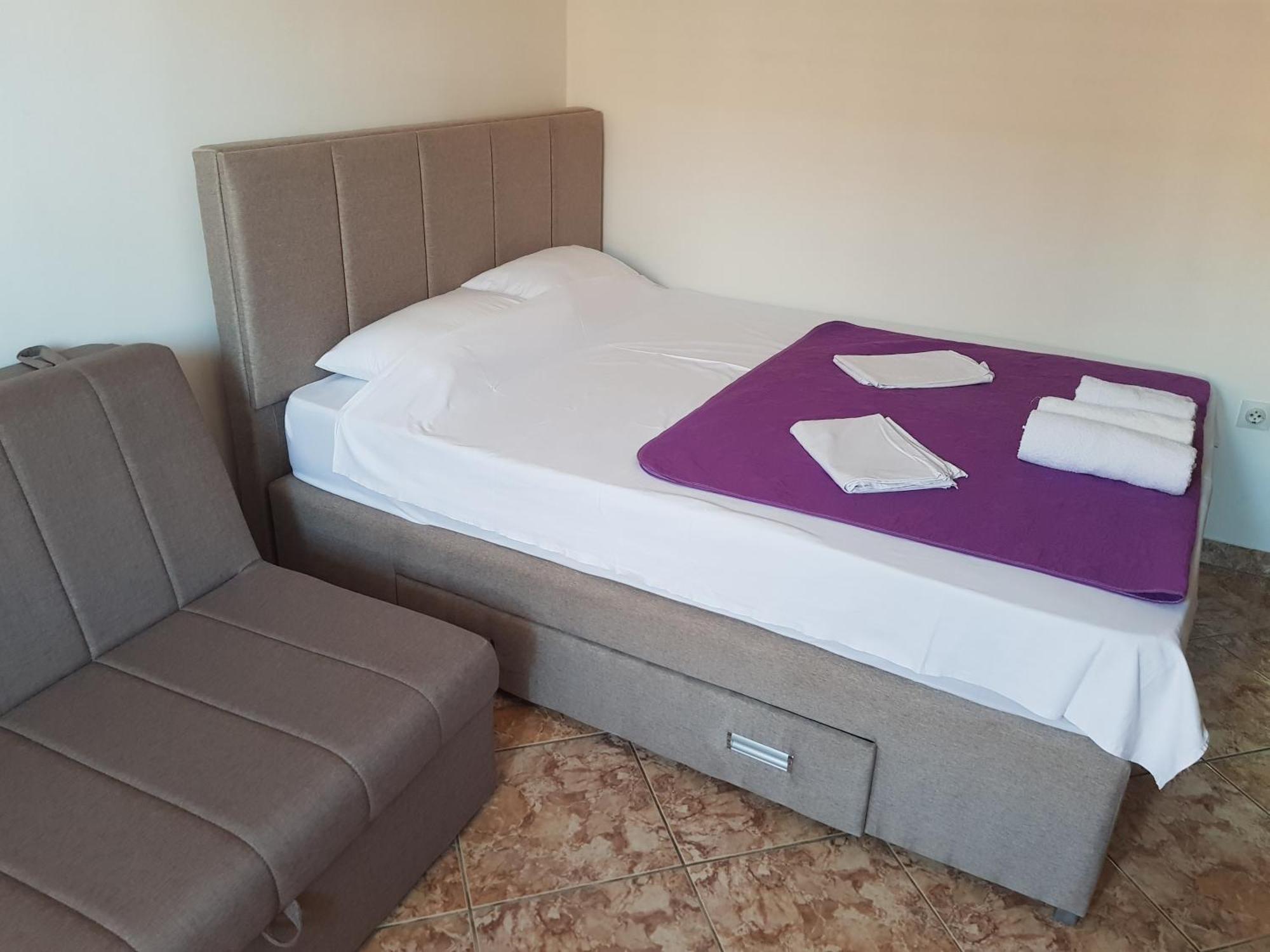 Apartments Drobni Pijesak Petrovac Δωμάτιο φωτογραφία