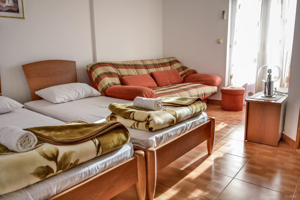 Apartments Drobni Pijesak Petrovac Εξωτερικό φωτογραφία