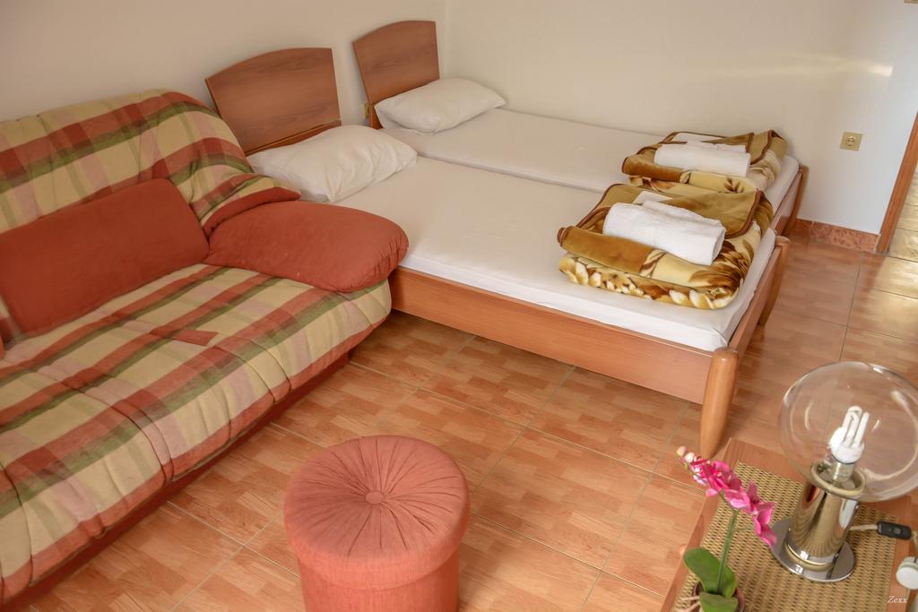 Apartments Drobni Pijesak Petrovac Εξωτερικό φωτογραφία