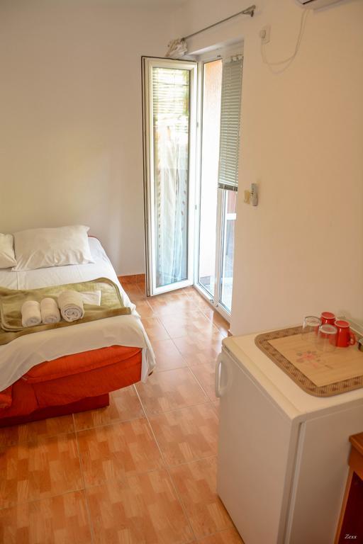 Apartments Drobni Pijesak Petrovac Εξωτερικό φωτογραφία