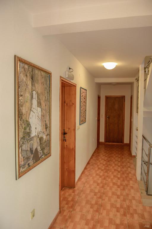 Apartments Drobni Pijesak Petrovac Εξωτερικό φωτογραφία