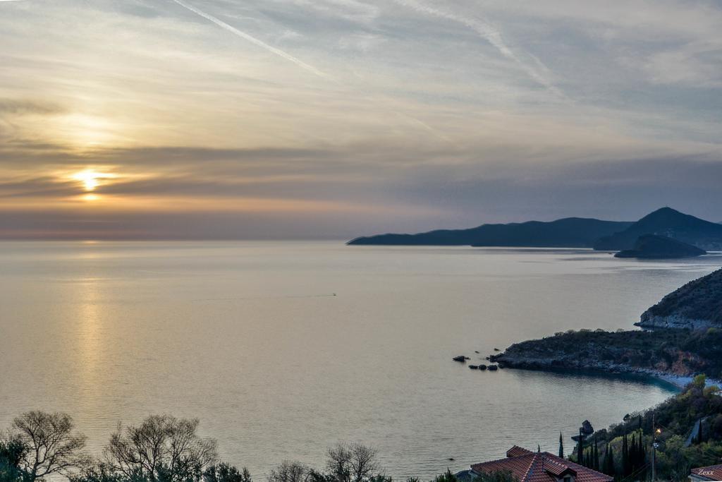 Apartments Drobni Pijesak Petrovac Δωμάτιο φωτογραφία